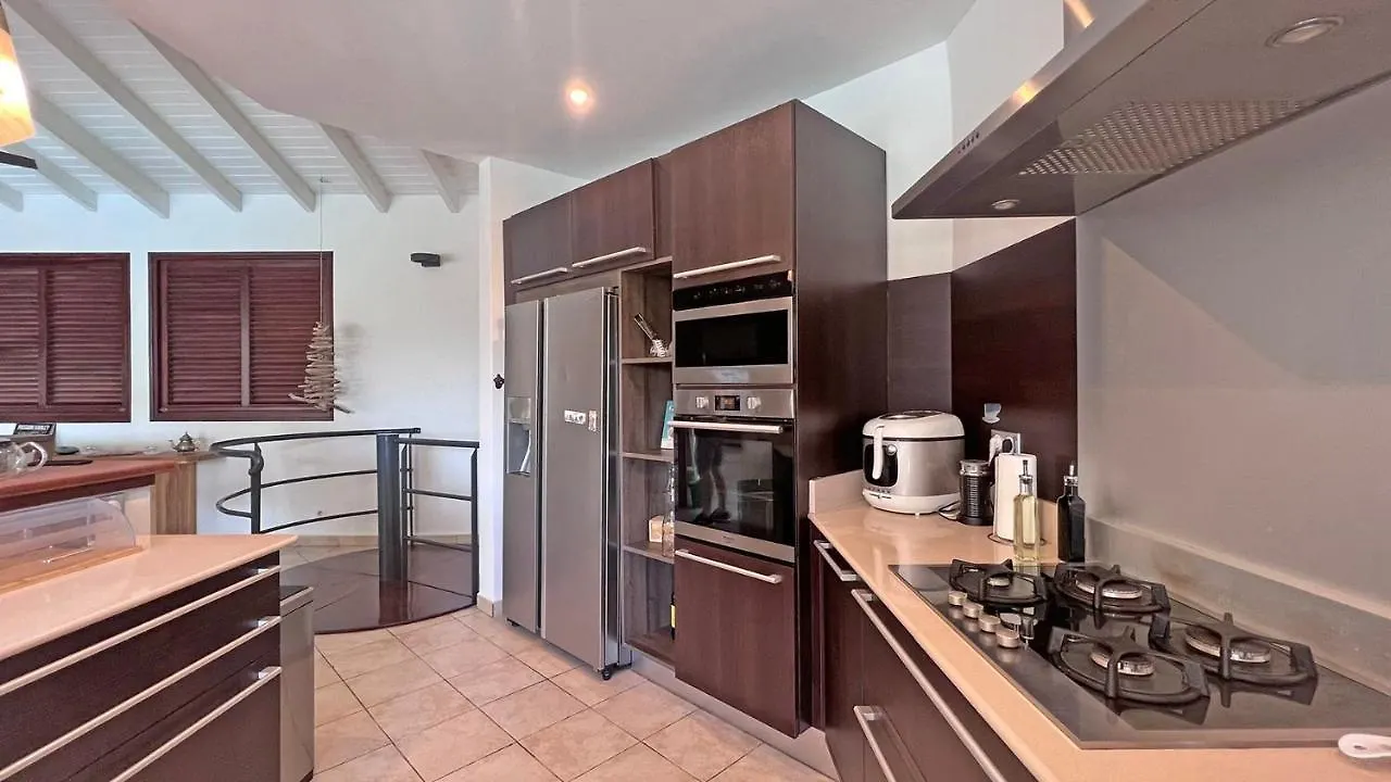 Wood Chic Villa Baie Mahault 0*,  Guadeloupe